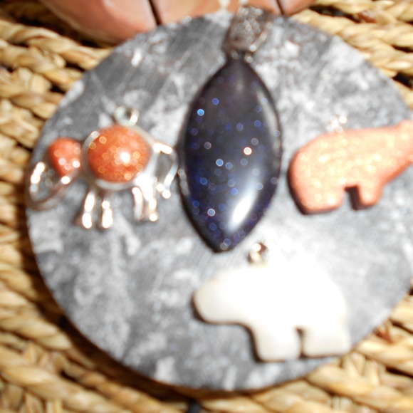 Rock necklaces from the Black Hills - Picture 8 of 8